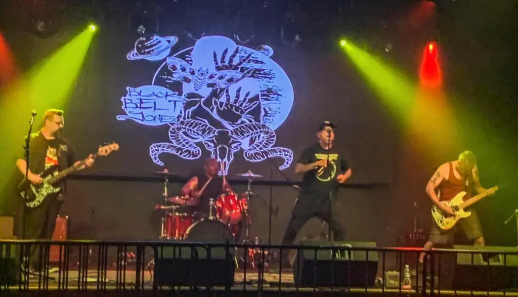 Black Belt Jones - Rock and Oddities