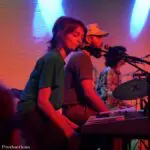 P1243832