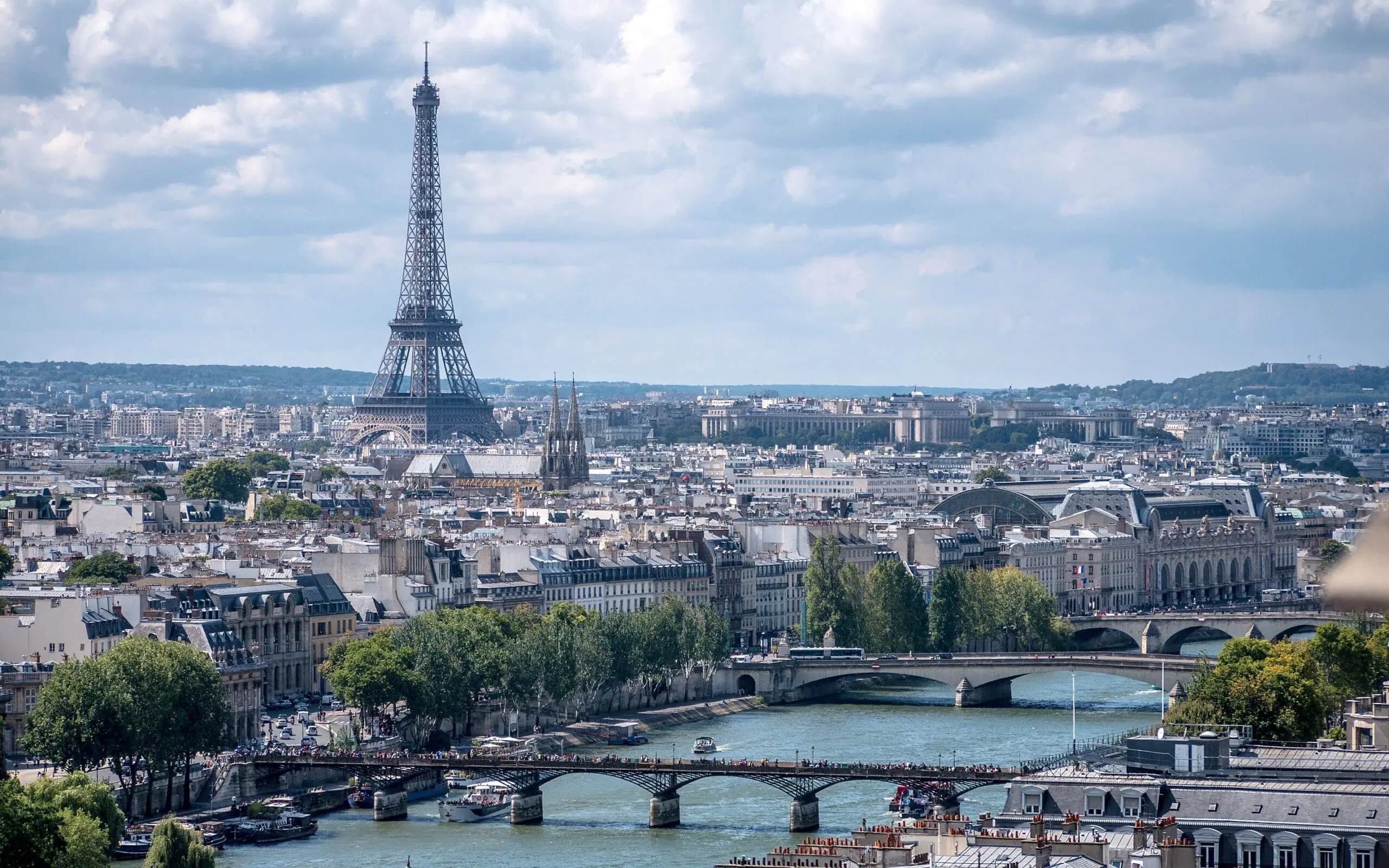 Fake Paris