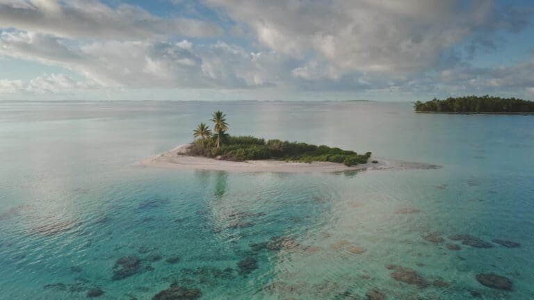Island Prank? – Weird Side of the Internet
